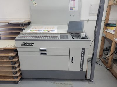 Sakurai Oliver 472ED2 -- 5 Color Offset Press — photo 4