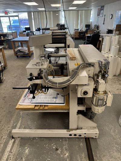 Autofeeds 726 S II High-Speed Sheet-Fed Thermal Laminator with ACT1800 Autocutter — photo 3