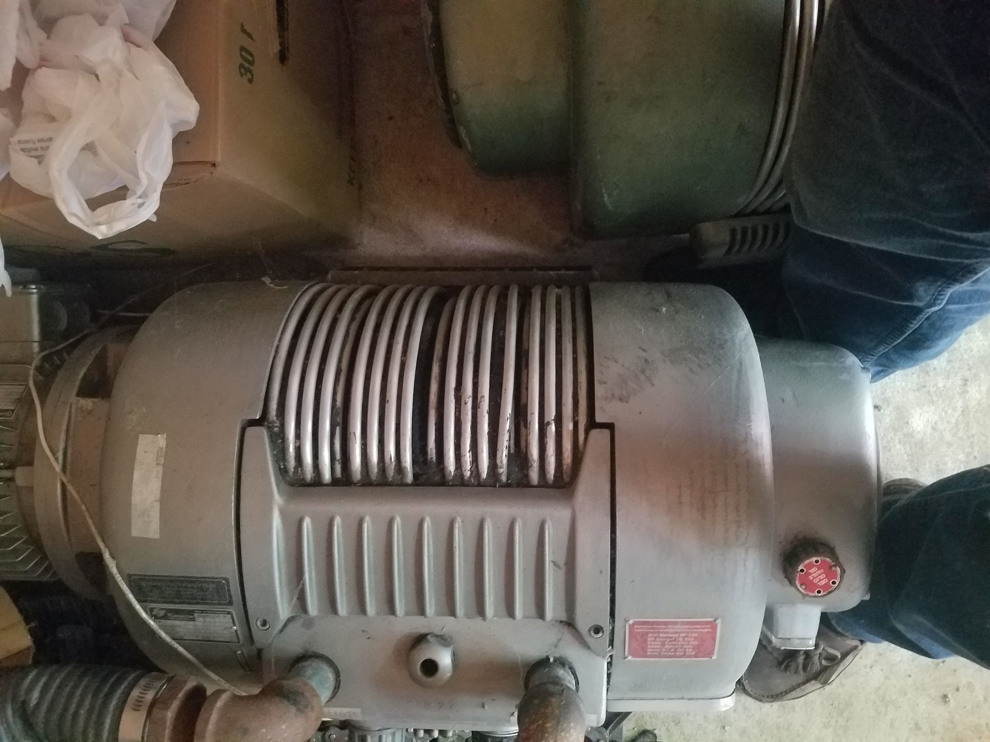 Rietschle DM 700L Rotary Vane Vacuum Pump (Unit 2) — Rietschle DM 700L 4 S (Unit 2) main photo